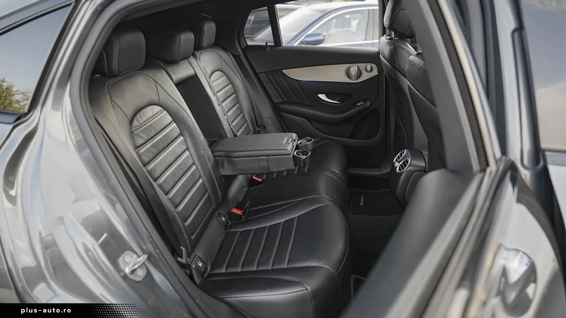 Mercedes-Benz GLC 300 e 4Matic 9G-TRONIC AMG Line