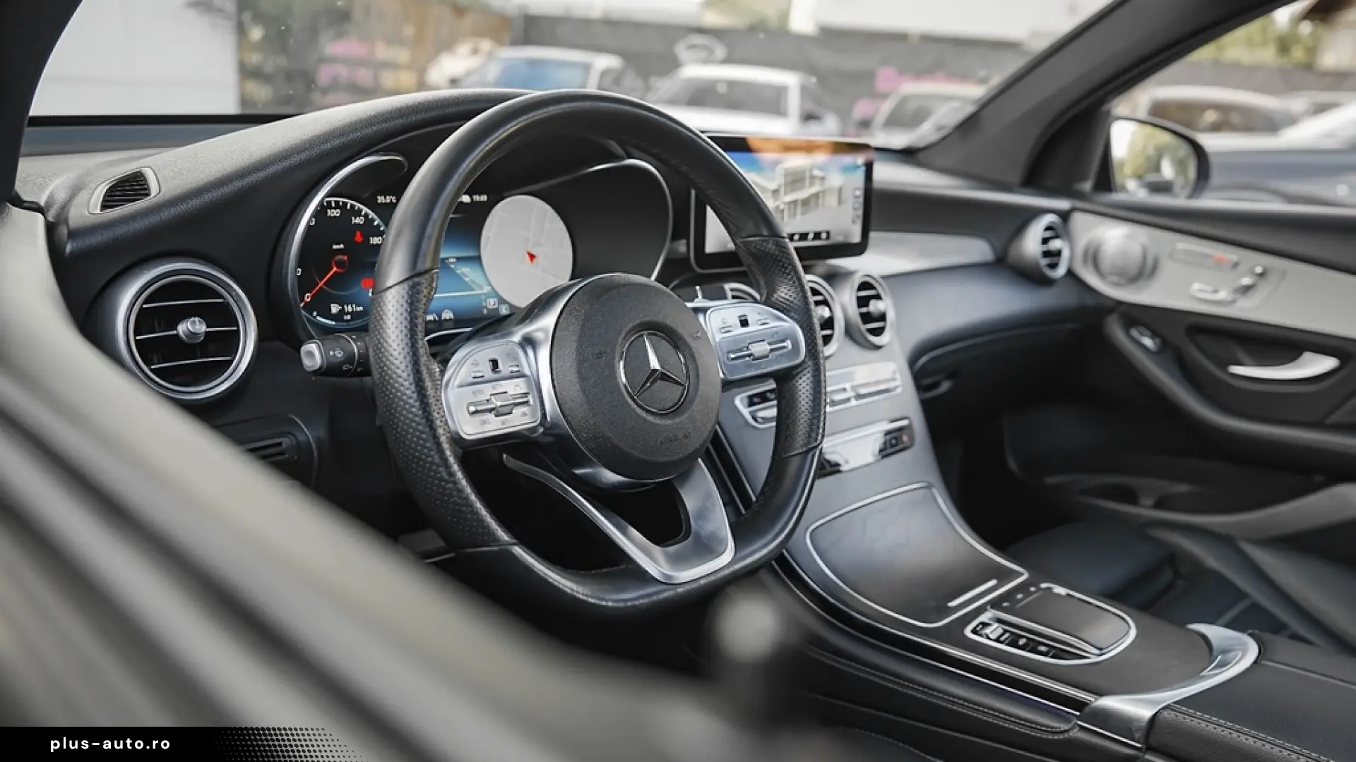 Mercedes-Benz GLC 300 e 4Matic 9G-TRONIC AMG Line