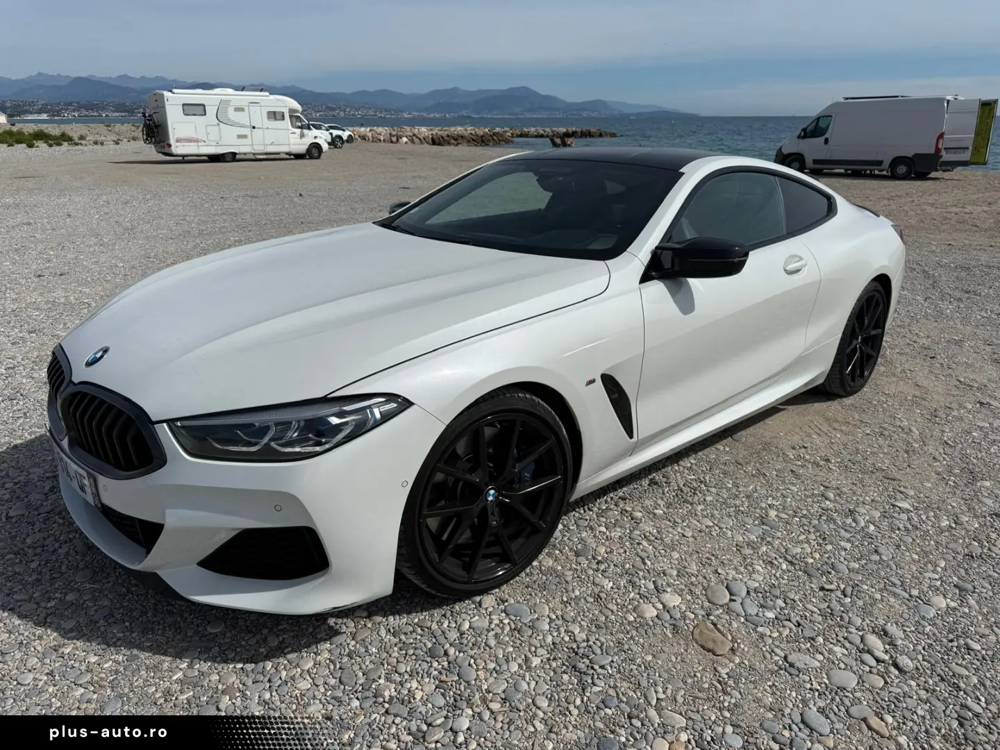 BMW 850