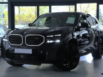 BMW XM 4.4 V8 B&W ACC 360   Finanțare Leasing