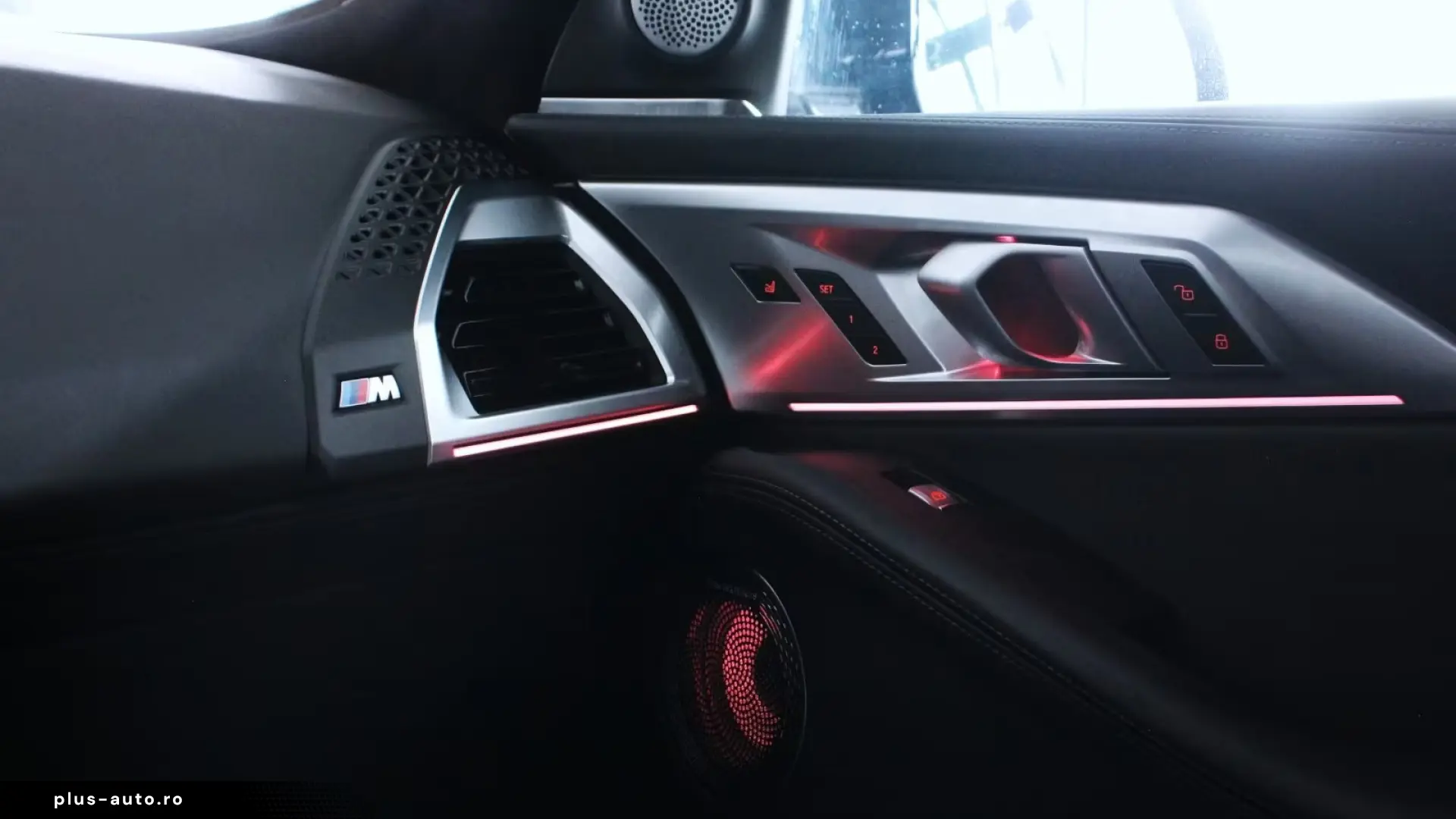 BMW XM 4.4 V8 B&W ACC 360   Finanțare Leasing