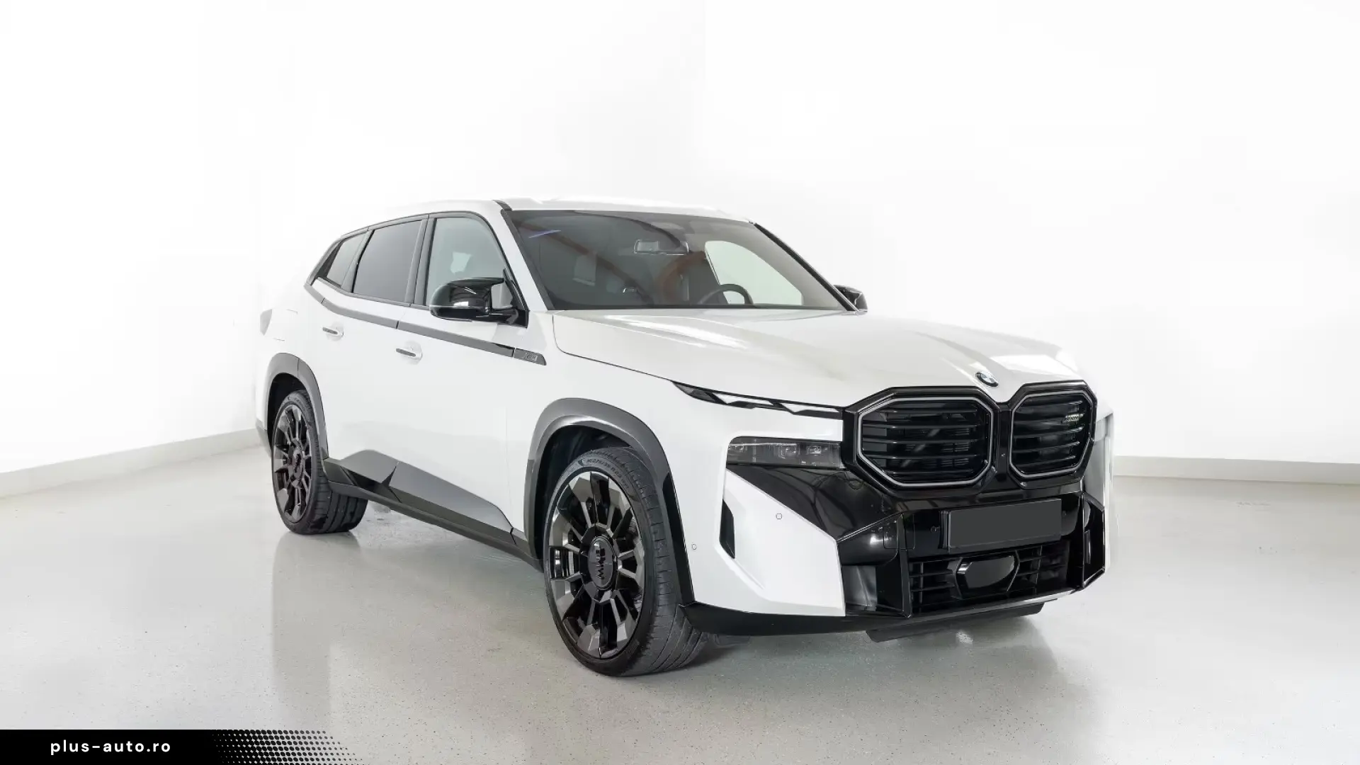 BMW XM 4.4 V8 M-DRIVERS   Finanțare Leasing