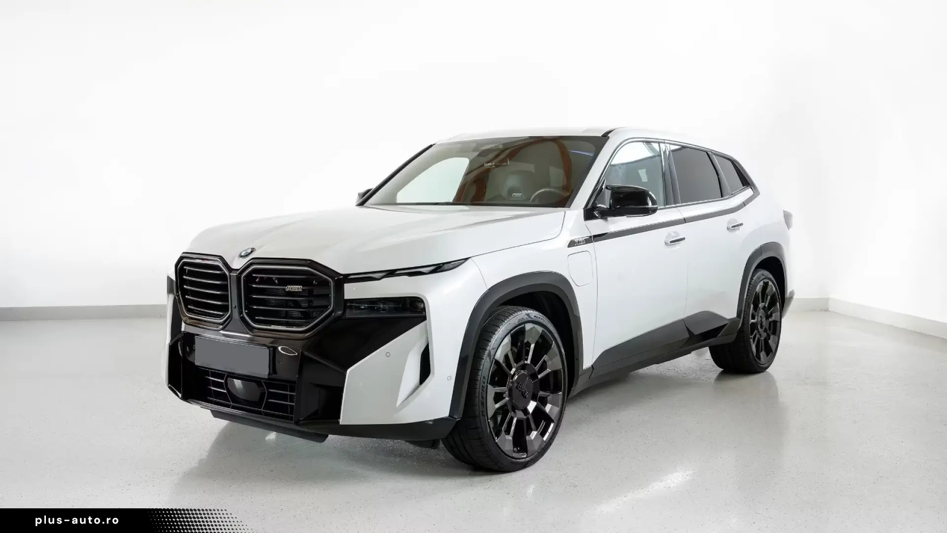 BMW XM 4.4 V8 M-DRIVERS   Finanțare Leasing