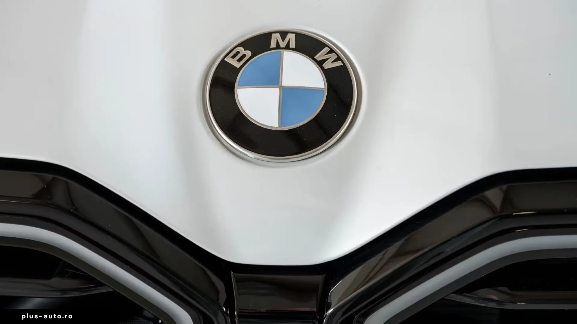 BMW XM 4.4 V8 M-DRIVERS   Finanțare Leasing