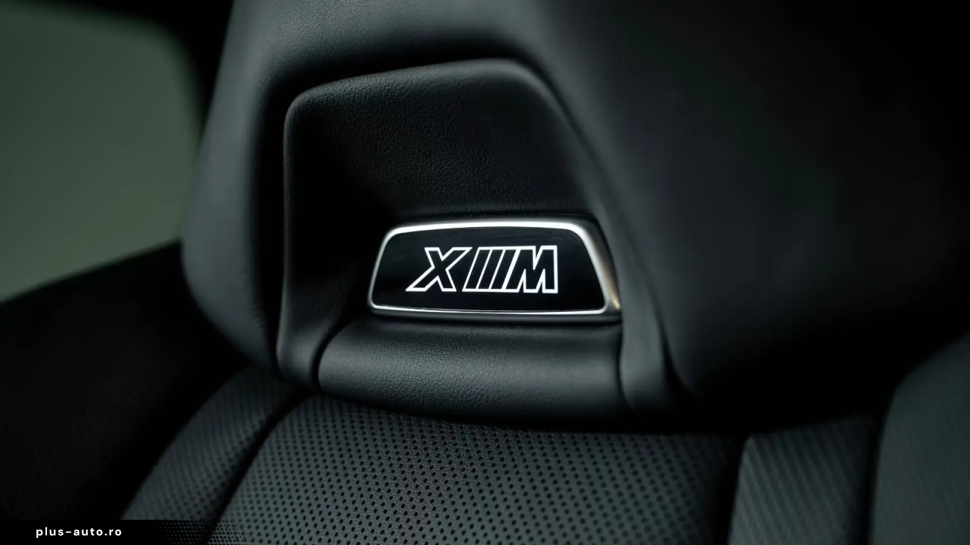 BMW XM 4.4 V8 M-DRIVERS   Finanțare Leasing