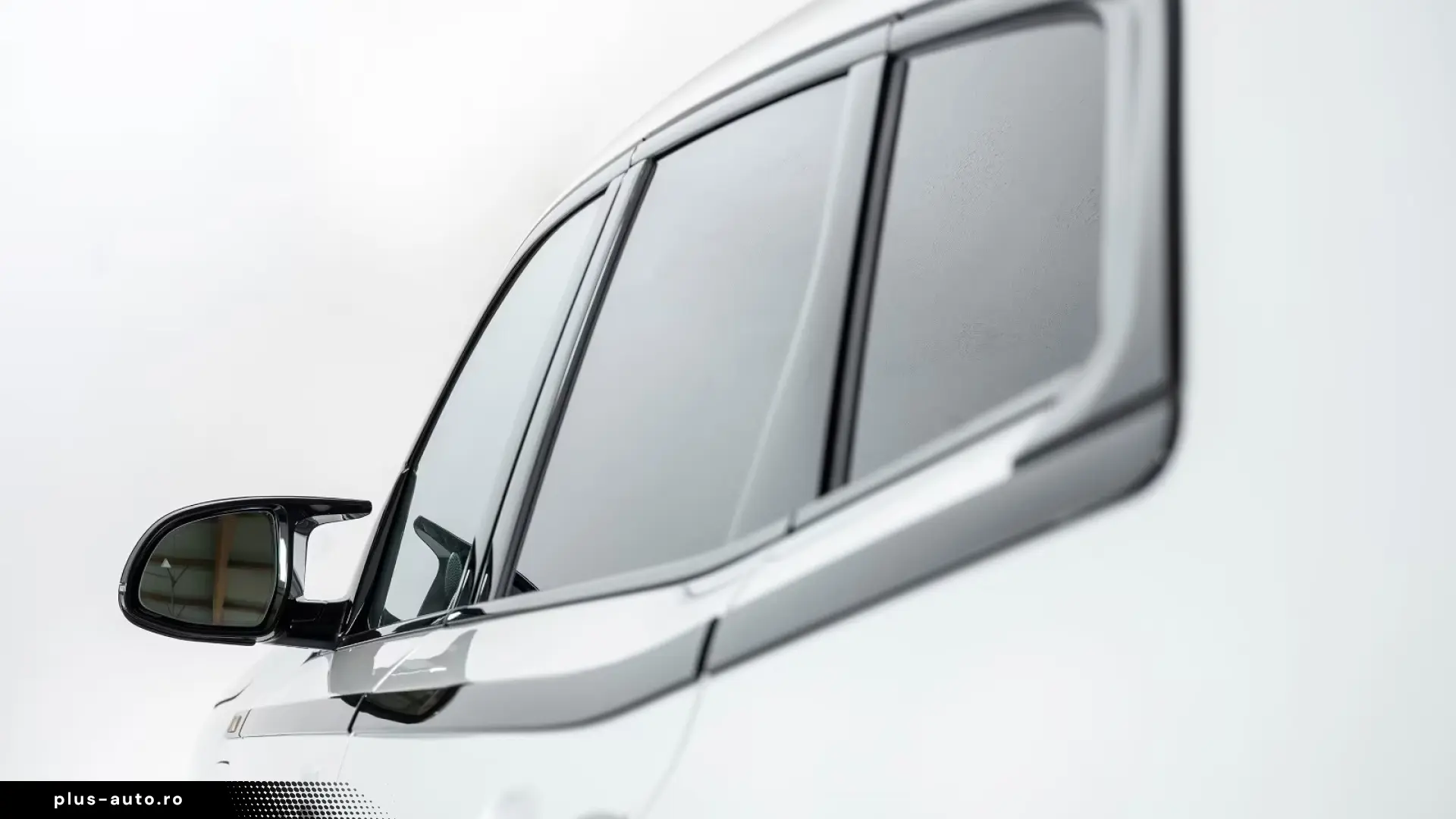 BMW XM 4.4 V8 M-DRIVERS   Finanțare Leasing