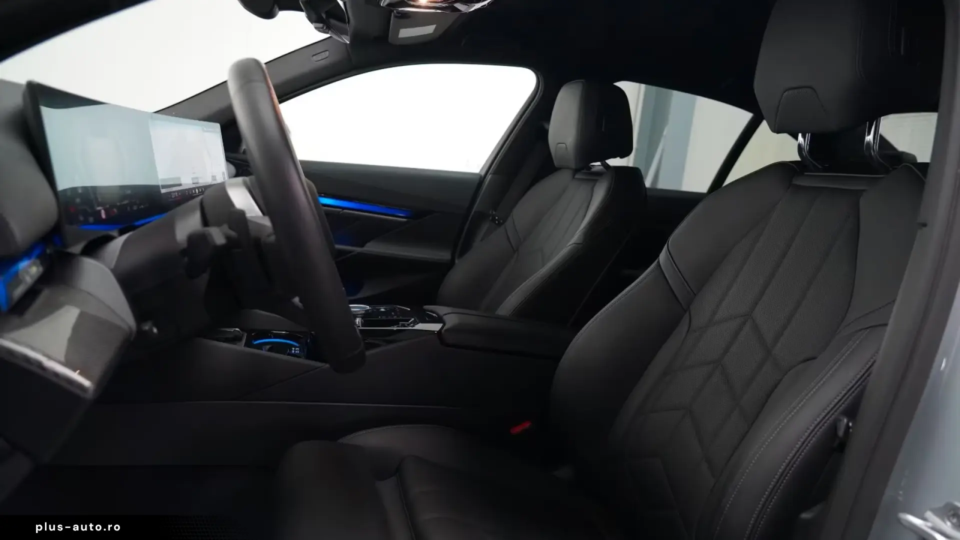BMW 520i M Sport Iconic Carbon 360   Finanțare Leasing