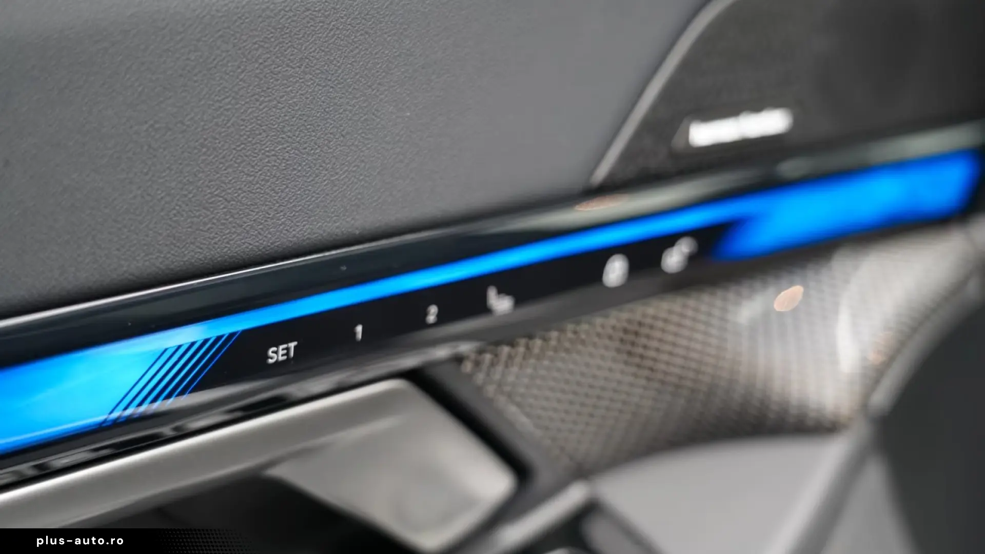 BMW 520i M Sport Iconic Carbon 360   Finanțare Leasing