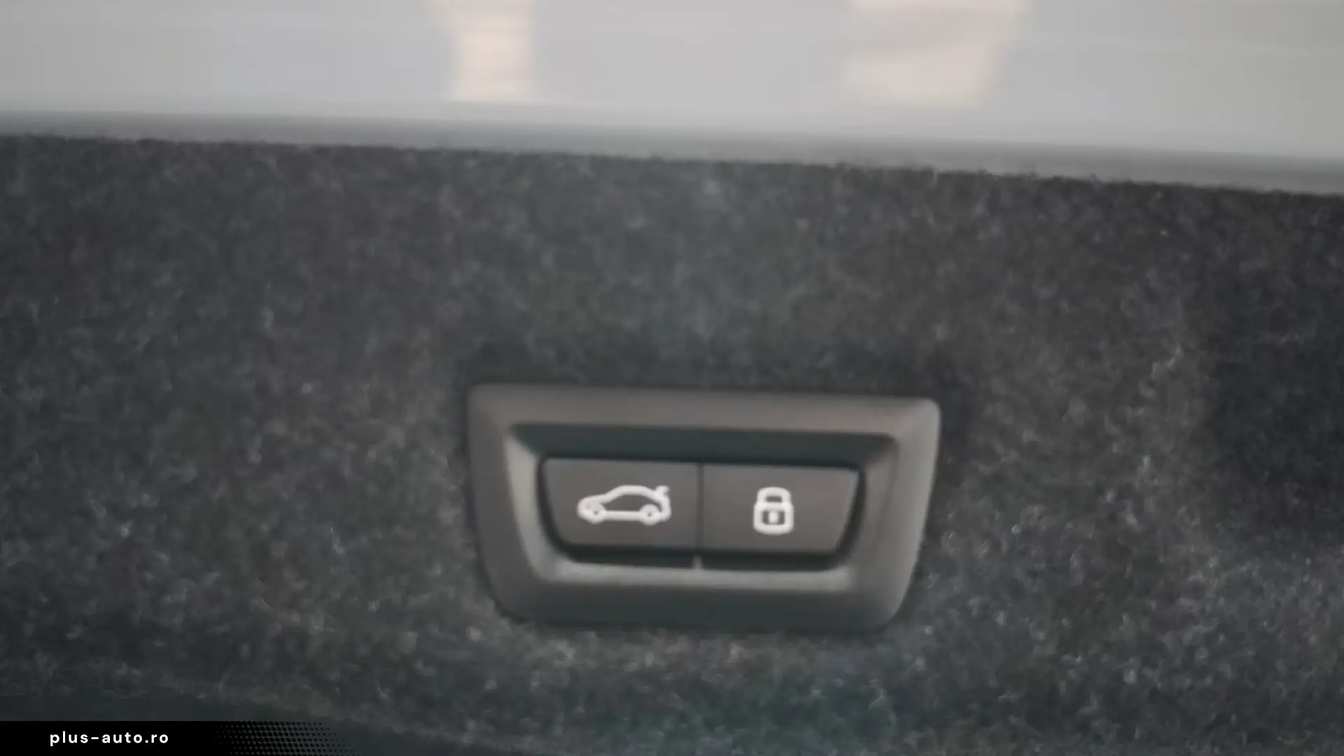 BMW 520i M Sport Iconic Carbon 360   Finanțare Leasing