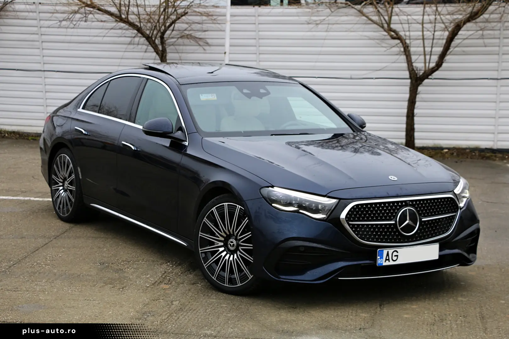 Mercedes-Benz E 220