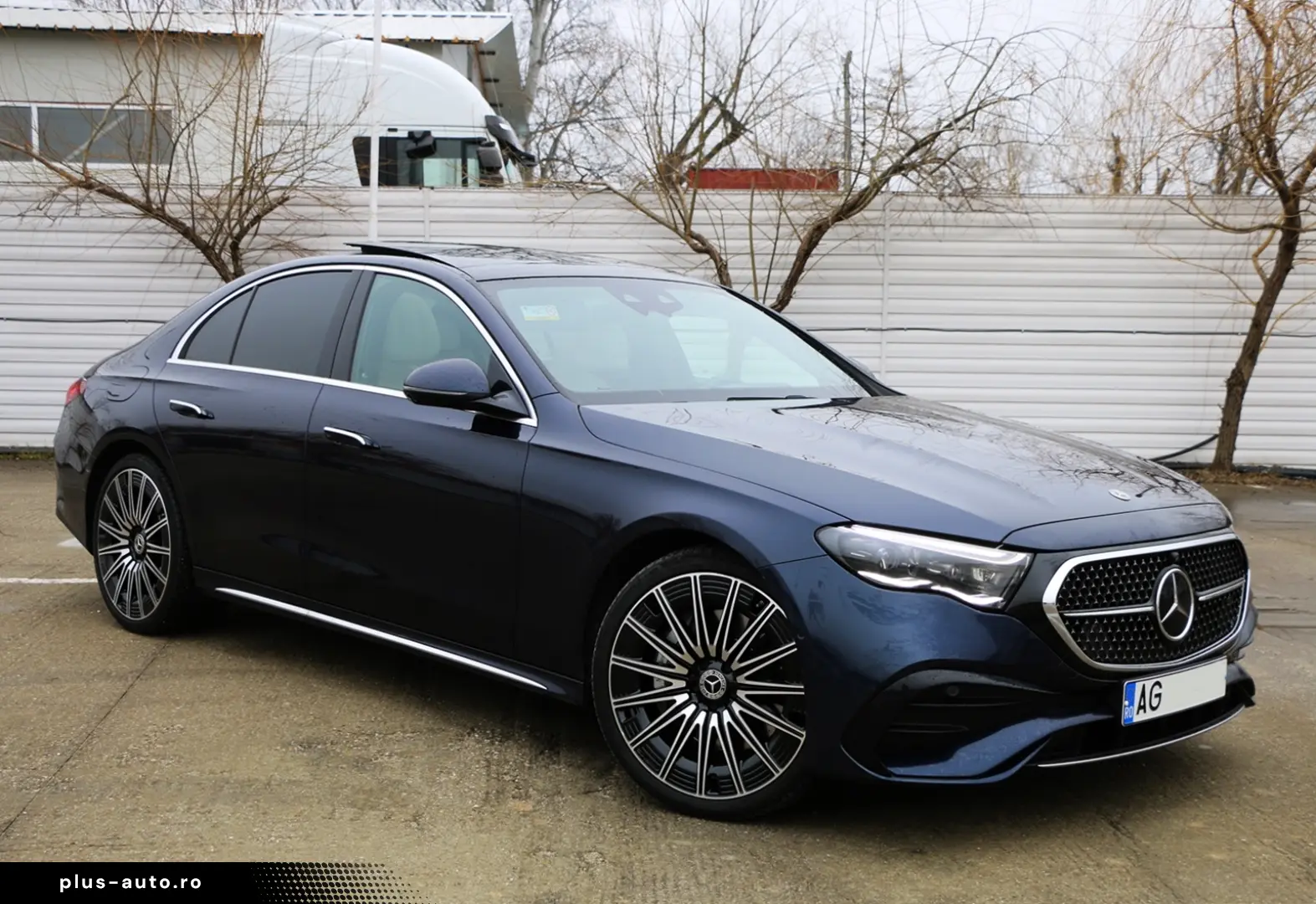 Mercedes-Benz E 220