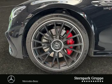 MERCEDES-BENZ E 53 4M  'Superscreen'Pano&a…