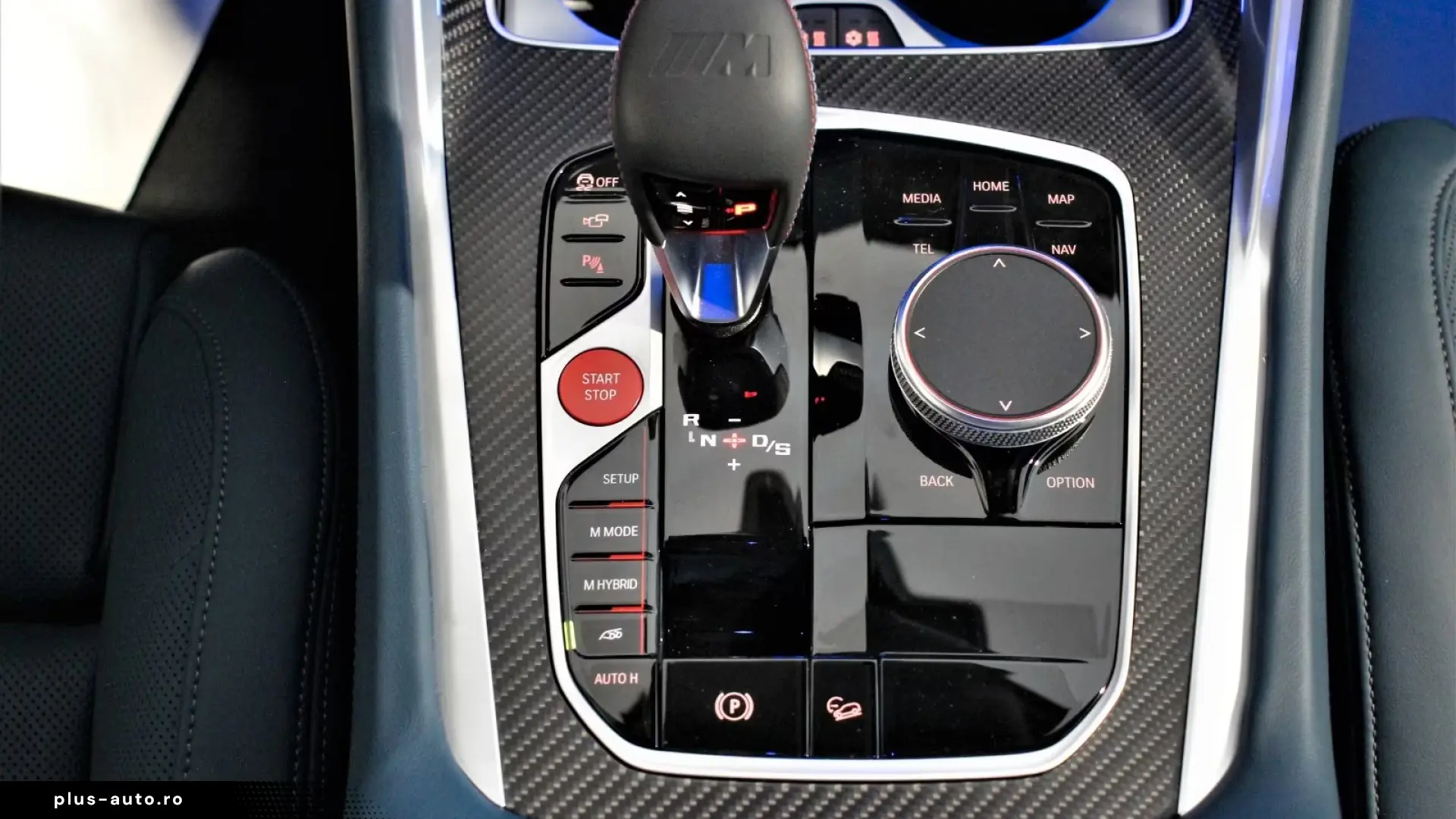 BMW XM 4.4 V8 Individual Deep Lagoon   Finanțare Leasing