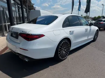 MERCEDES-BENZ S 450d 4M L AMG Chauffeur Massage Pano StandH