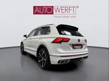 VW Tiguan 4M DSG 3x R LINE MATRIX PANO AHK KAM 20Z