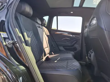 VW Tiguan 2.0 TDI 4M R-Line PANO H&K AHK MATRIX 20