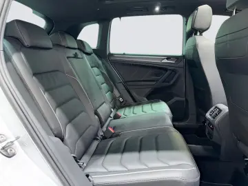 VW Tiguan 4M DSG 3x R LINE LEDER MATRIX PANO AHK 20