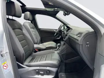 VW Tiguan 4M DSG 3x R LINE LEDER MATRIX PANO AHK 20