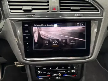 VW Tiguan 4M DSG 3x R LINE LEDER MATRIX PANO AHK 20