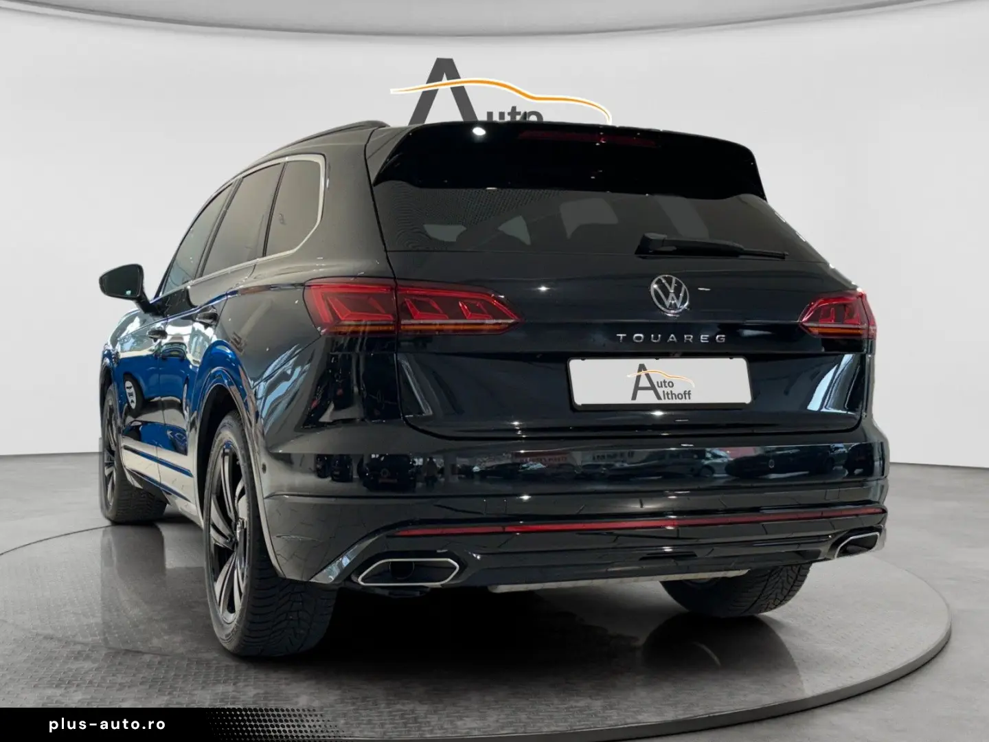 VW Touareg R-Line 4M STANDH PANO ACC AHK MATRIX