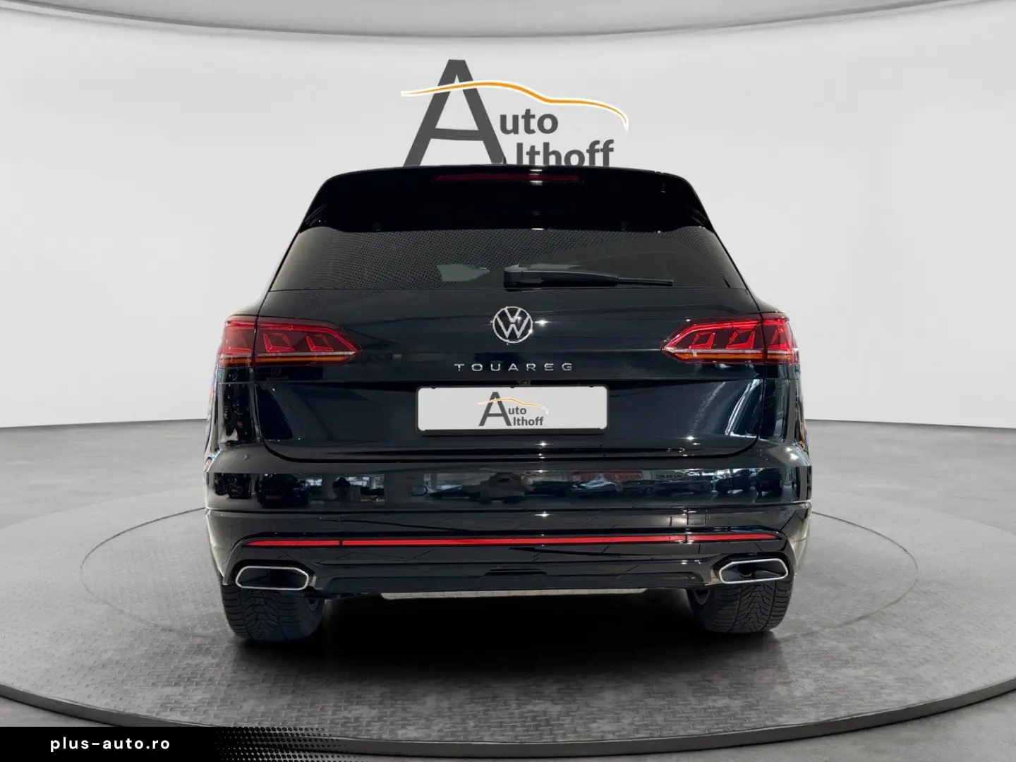 VW Touareg R-Line 4M STANDH PANO ACC AHK MATRIX