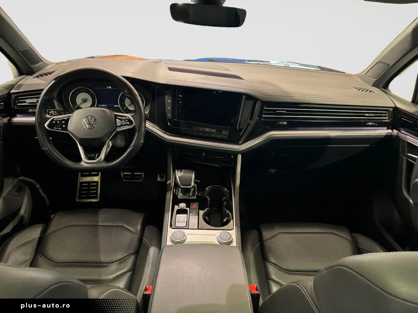 VW Touareg R-Line 4M STANDH PANO ACC AHK MATRIX
