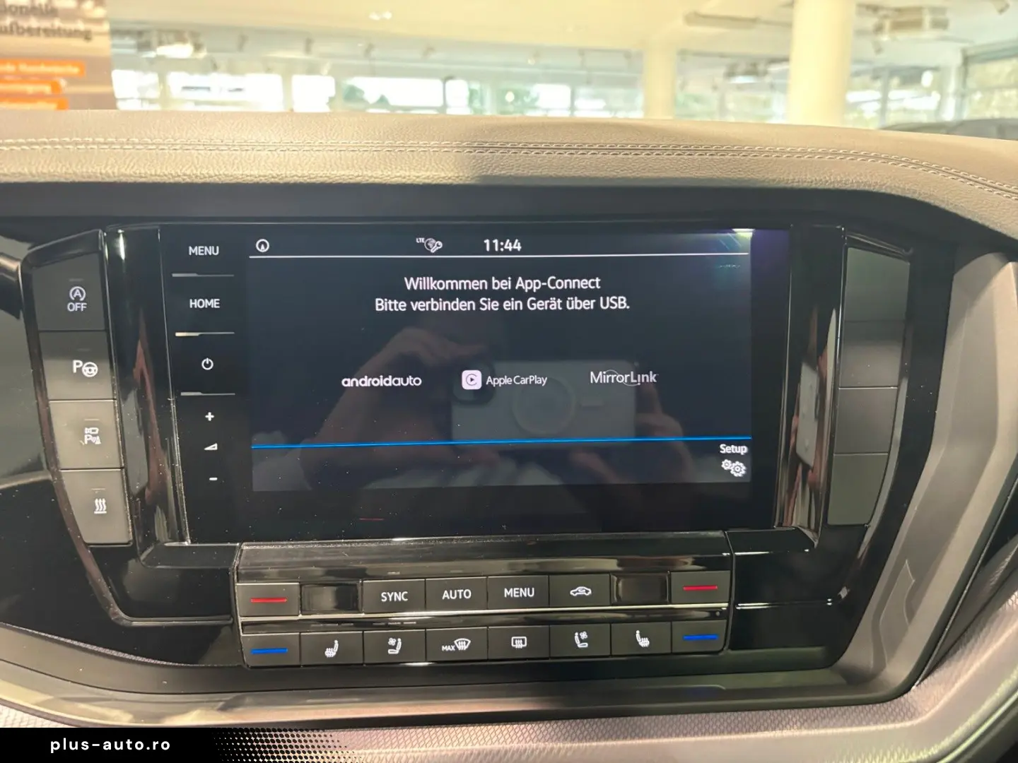 VW Touareg R-Line 4M STANDH PANO ACC AHK MATRIX