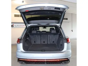 VW Touareg 3.0 TDI 4M R-Line STHZ AHK PANO
