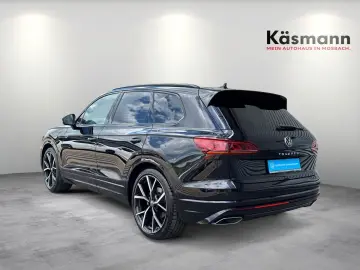 VW Touareg R-Line 3.0TDI 4M BLACK LUFTF PANO MATRIX