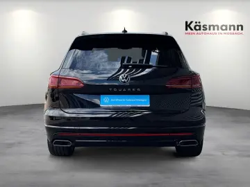VW Touareg R-Line 3.0TDI 4M BLACK LUFTF PANO MATRIX
