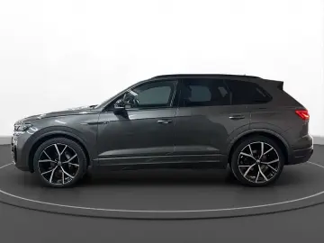 VW Touareg 3.0 TDI R-Line 4M AHK Pano Matrix LM 22