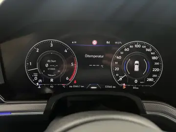VW Touareg 3.0 TDI R-Line 4M AHK Pano Matrix LM 22