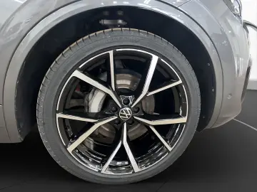 VW Touareg 3.0 TDI R-Line 4M AHK Pano Matrix LM 22