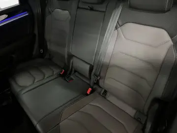 VW Touareg 3.0 TDI R-Line 4M AHK Pano Matrix LM 22