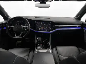VW Touareg 3.0 TDI R-Line 4M AHK Pano Matrix LM 22