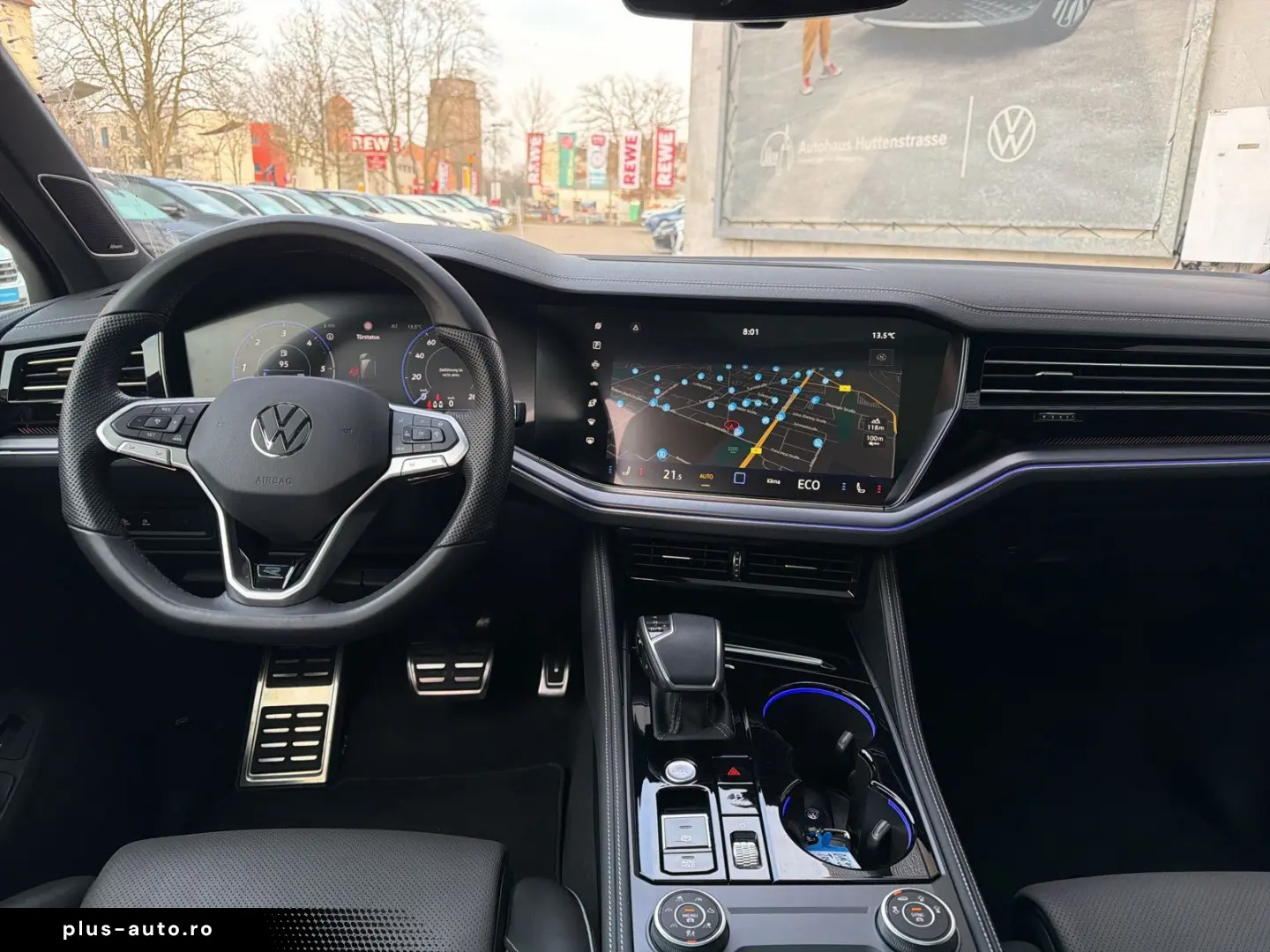VW Touareg 3.0 TDI 4M R-Line PANO STANDHZG AHK 22