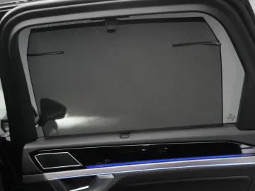 VW Touareg R-Line 3.0 TSI 22  Matrix STHZ Pano Luft