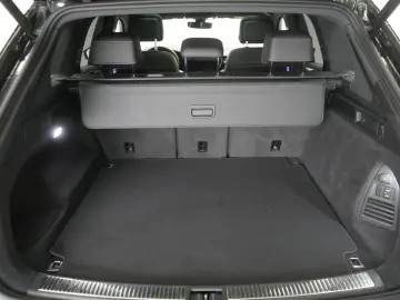 VW Touareg R-Line 3.0 TSI 22  Matrix STHZ Pano Luft