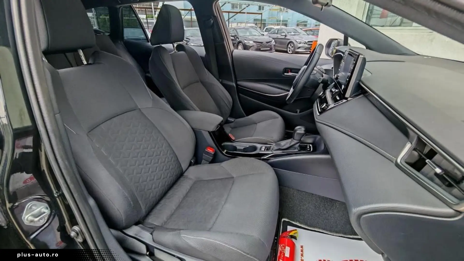 Toyota Corolla Hybrid 2020 Automat - Rate   Credit   Leasing