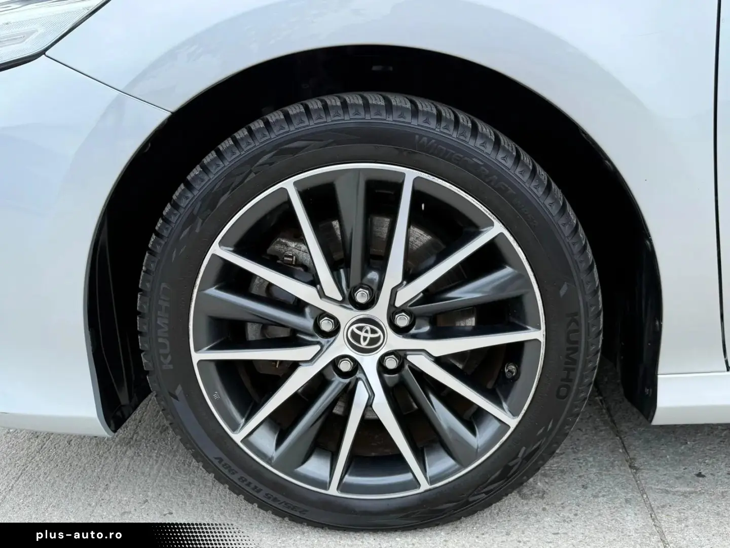 Toyota Camry Exclusive 2.5 Hybrid
