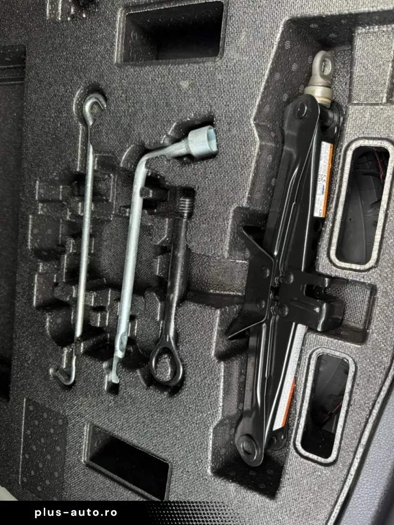Toyota Camry Exclusive 2.5 Hybrid