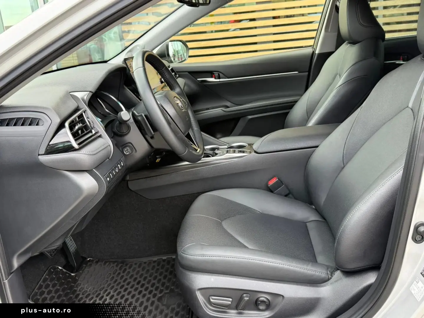 Toyota Camry Exclusive 2.5 Hybrid