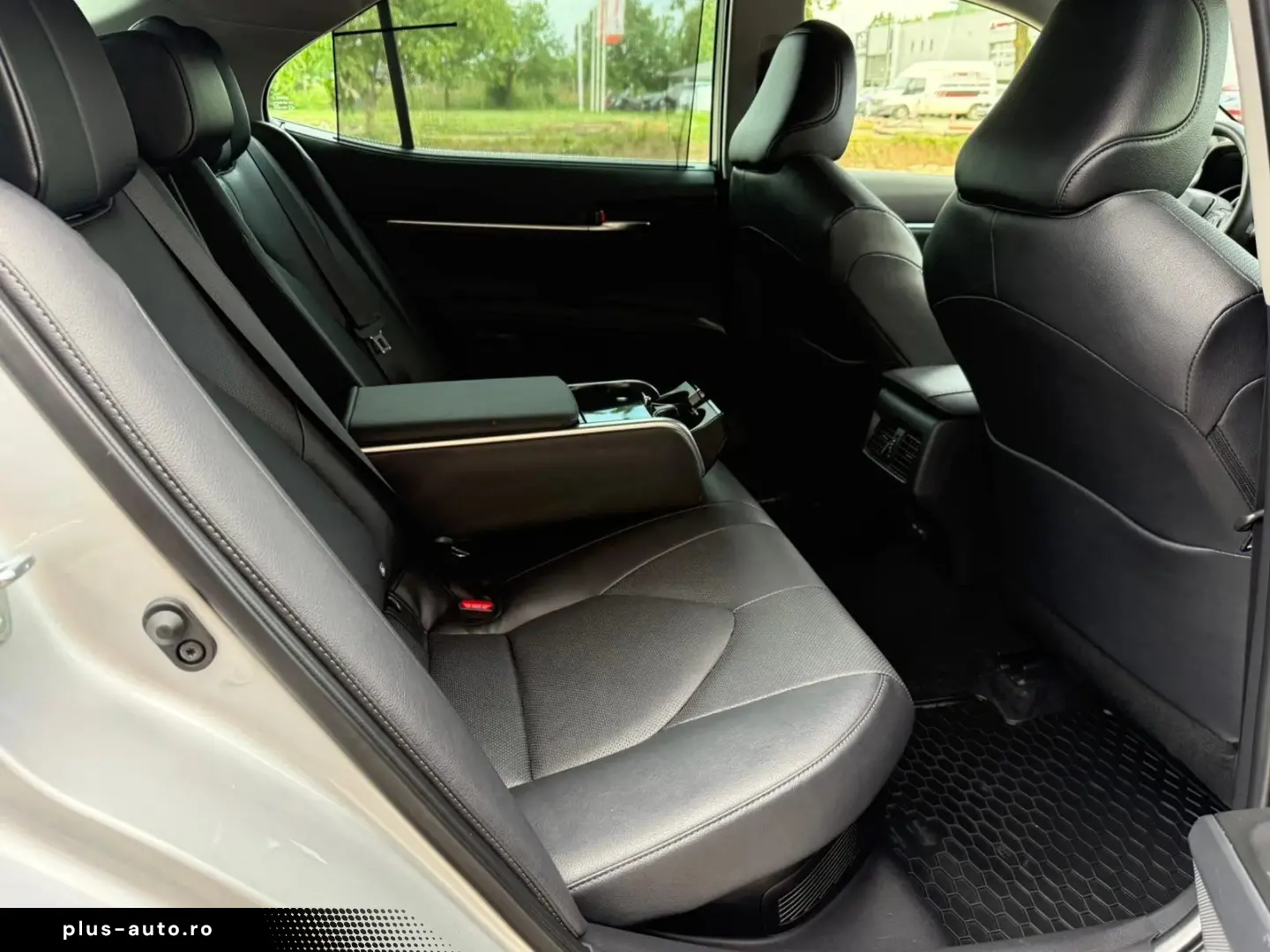 Toyota Camry Exclusive 2.5 Hybrid