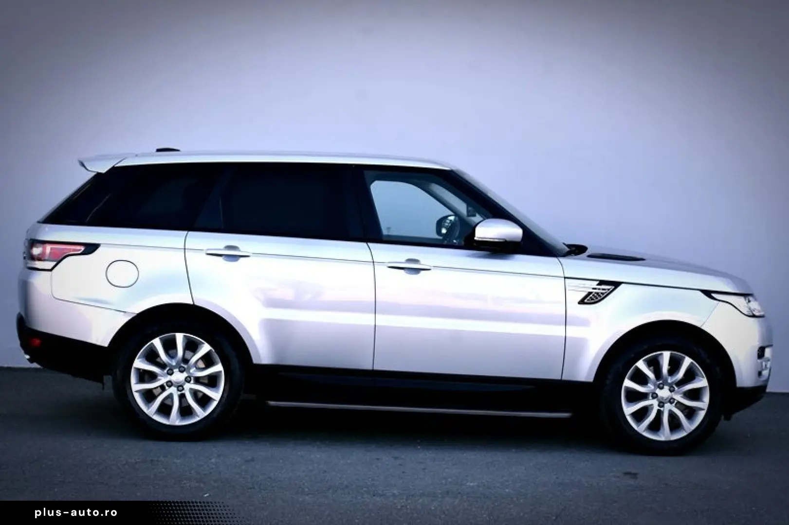 Land-Rover Range-Rover-Sport