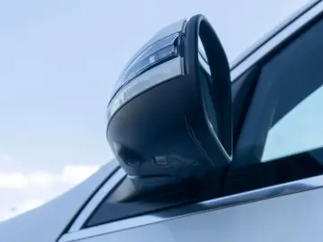 Mercedes Benz EQC 400_4Matic_AMG