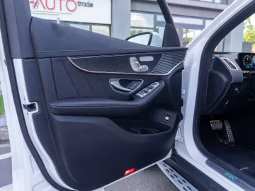 Mercedes Benz EQC 400_4Matic_AMG