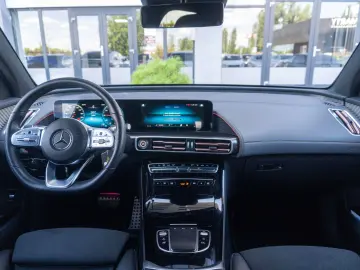 Mercedes Benz EQC 400_4Matic_AMG