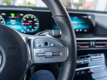Mercedes Benz EQC 400_4Matic_AMG