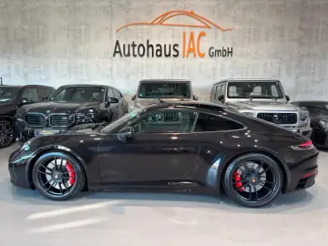 Porsche Carrera GTS