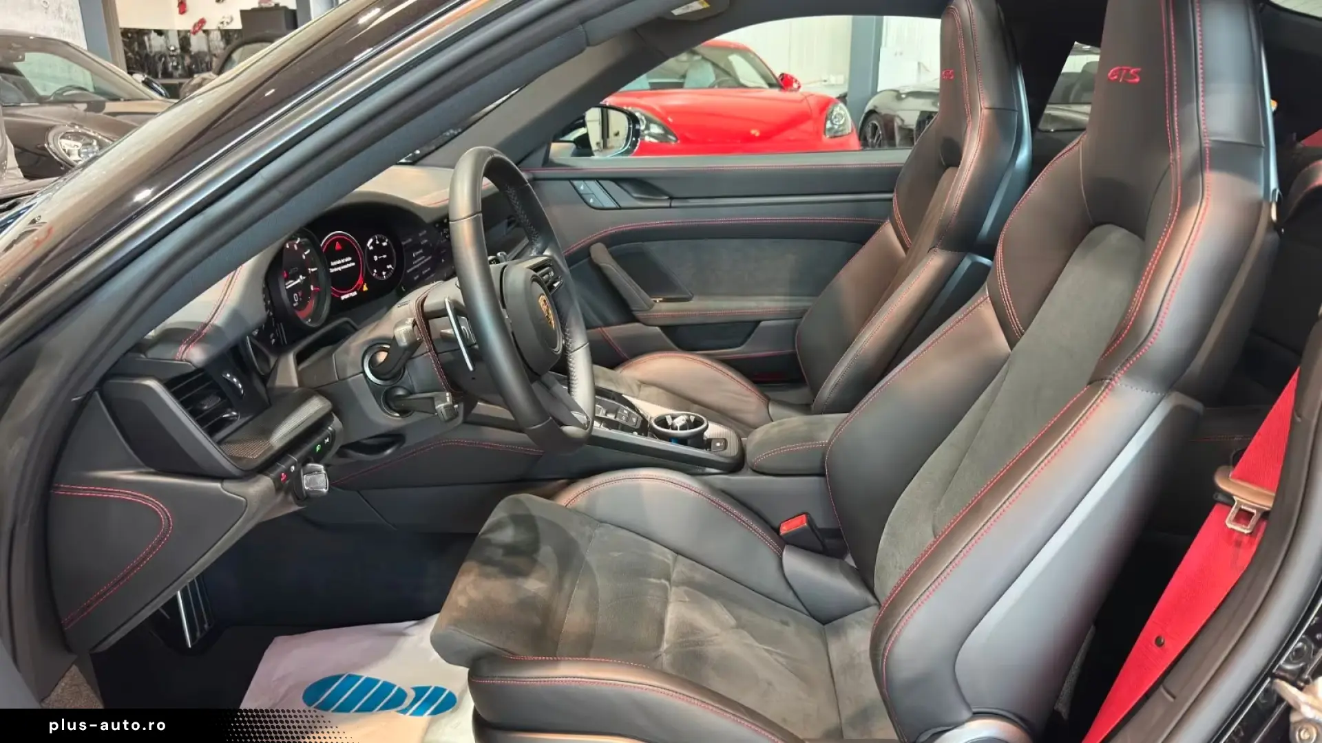 Porsche Carrera GTS